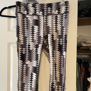 Gap Active Cropped Leggings